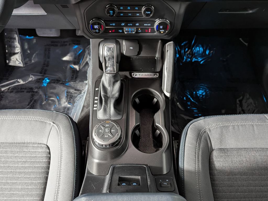 Used 2023 Ford Bronco Outer Banks image 33