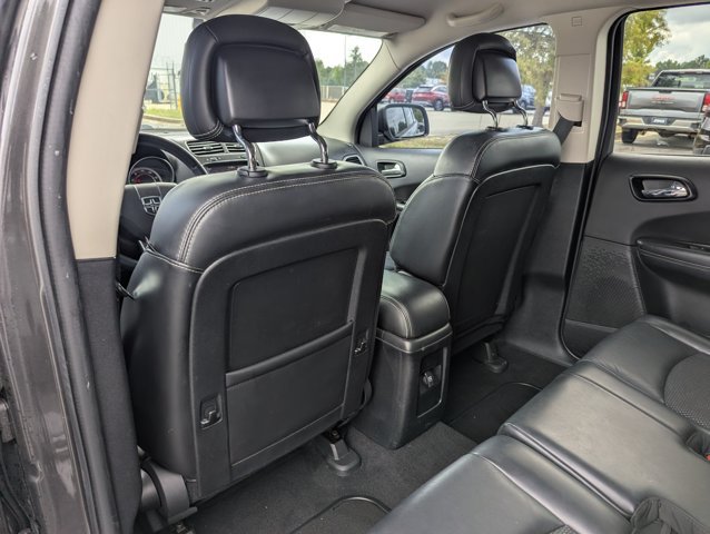 Used 2017 Dodge Journey Crossroad w/ Popular Equipment Group FWD image 23