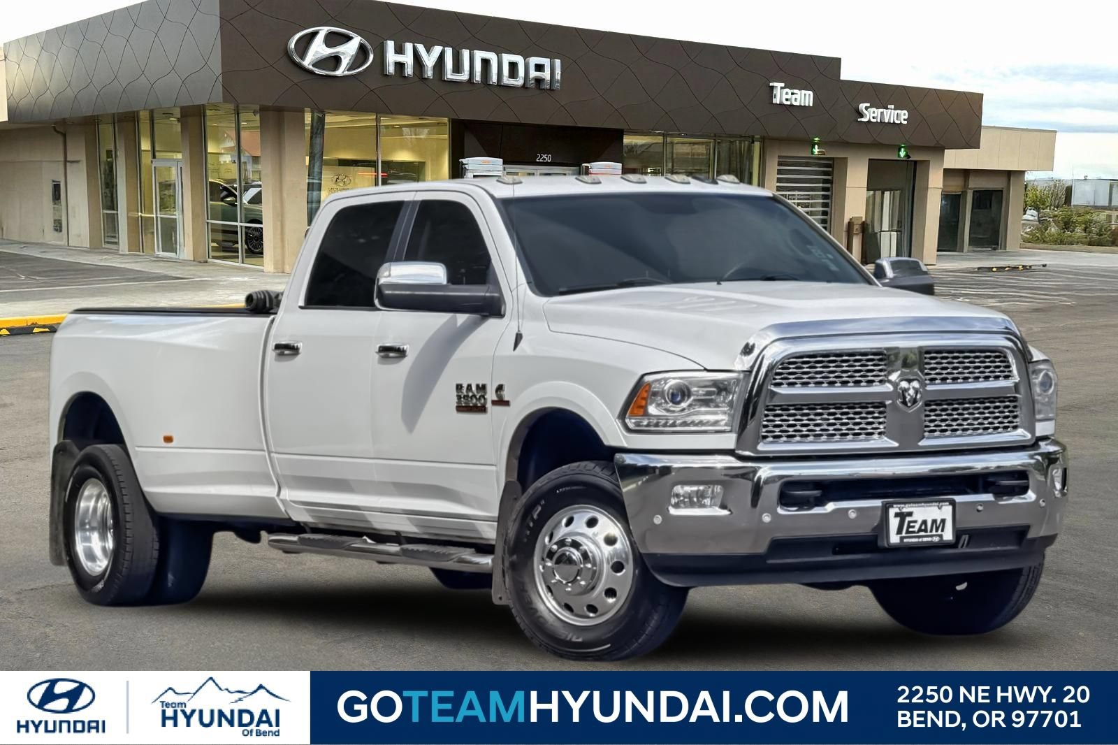 Used 2018 RAM 3500 Laramie w/ Convenience Group AWD/4WD image 1