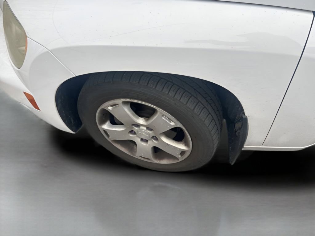 Used 2010 Chevrolet HHR LT image 15