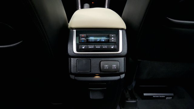 Used 2022 Subaru Ascent Limited w/ Technology Package AWD/4WD image 64