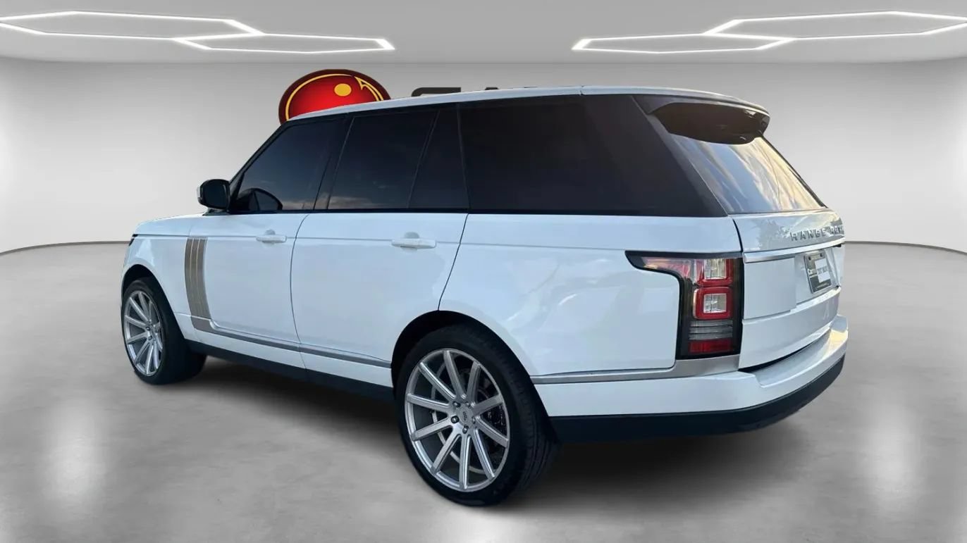 Used 2016 Land Rover Range Rover AWD/4WD image 3