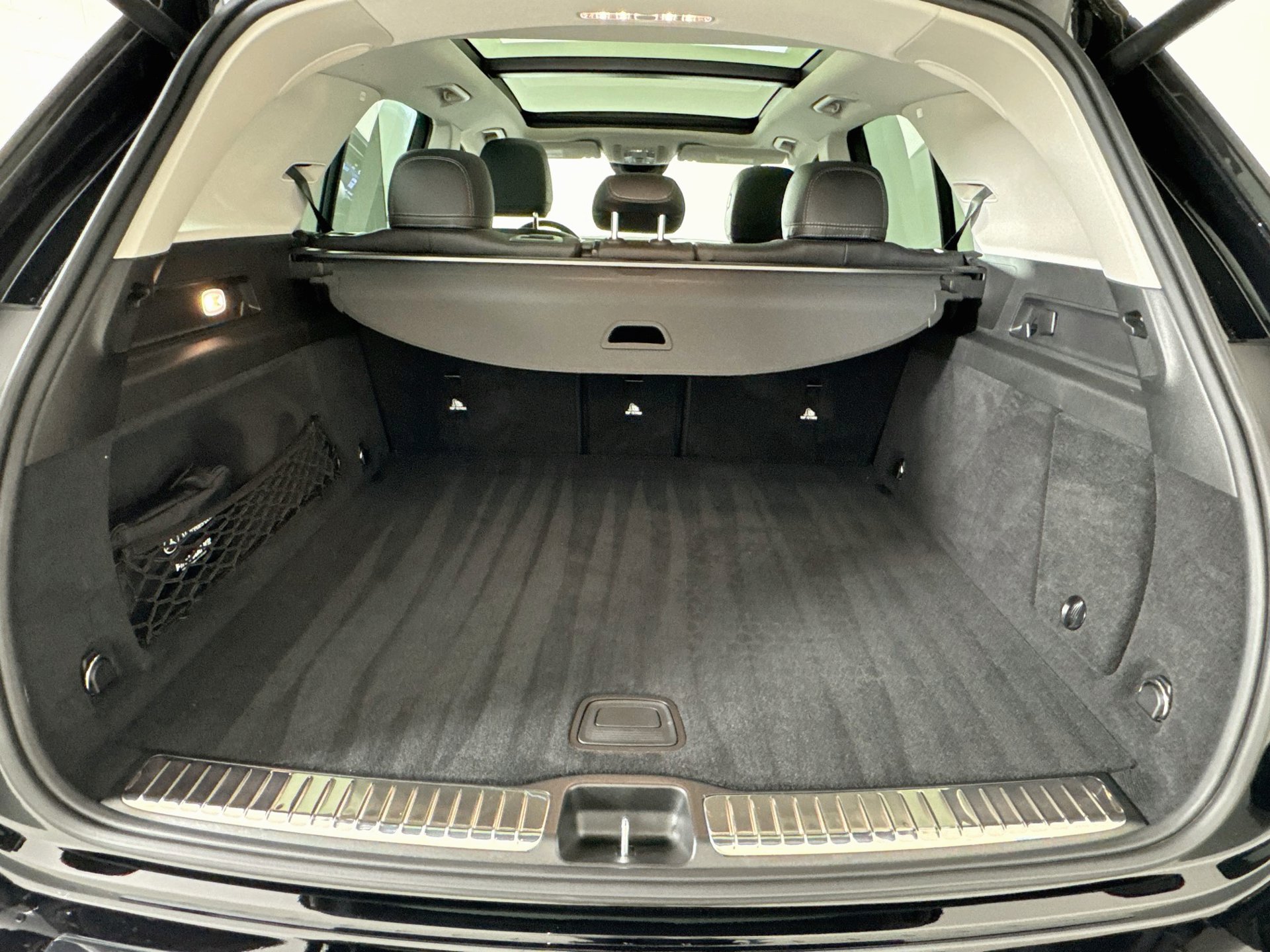 Used 2024 Mercedes-Benz GLE 350 4MATIC image 29