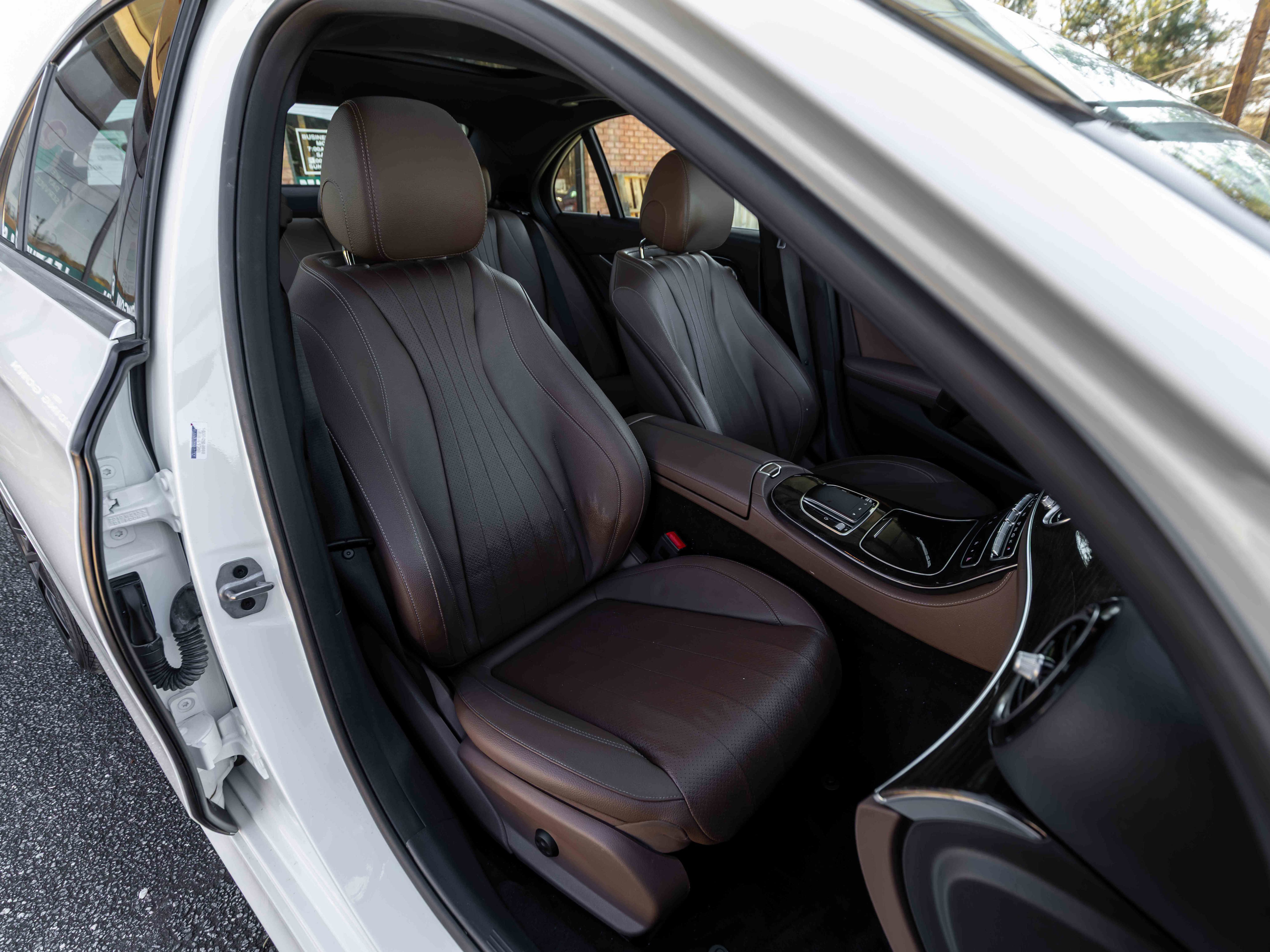 Used 2021 Mercedes-Benz E 350 Sedan w/ Premium Package image 14