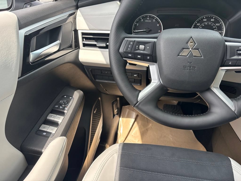 New 2026 Mitsubishi Outlander SE FWD image 22