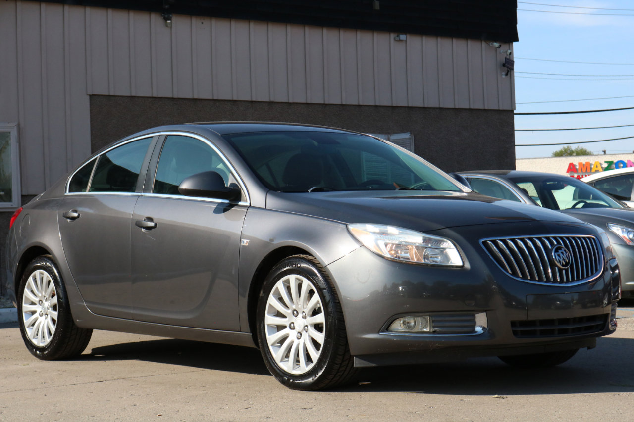 Used 2011 Buick Regal CXL w/ RL3 Preferred Equipment Group image 4