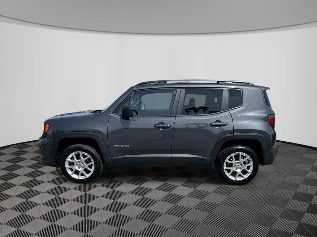Certified 2023 Jeep Renegade Latitude w/ Premium Group image 8