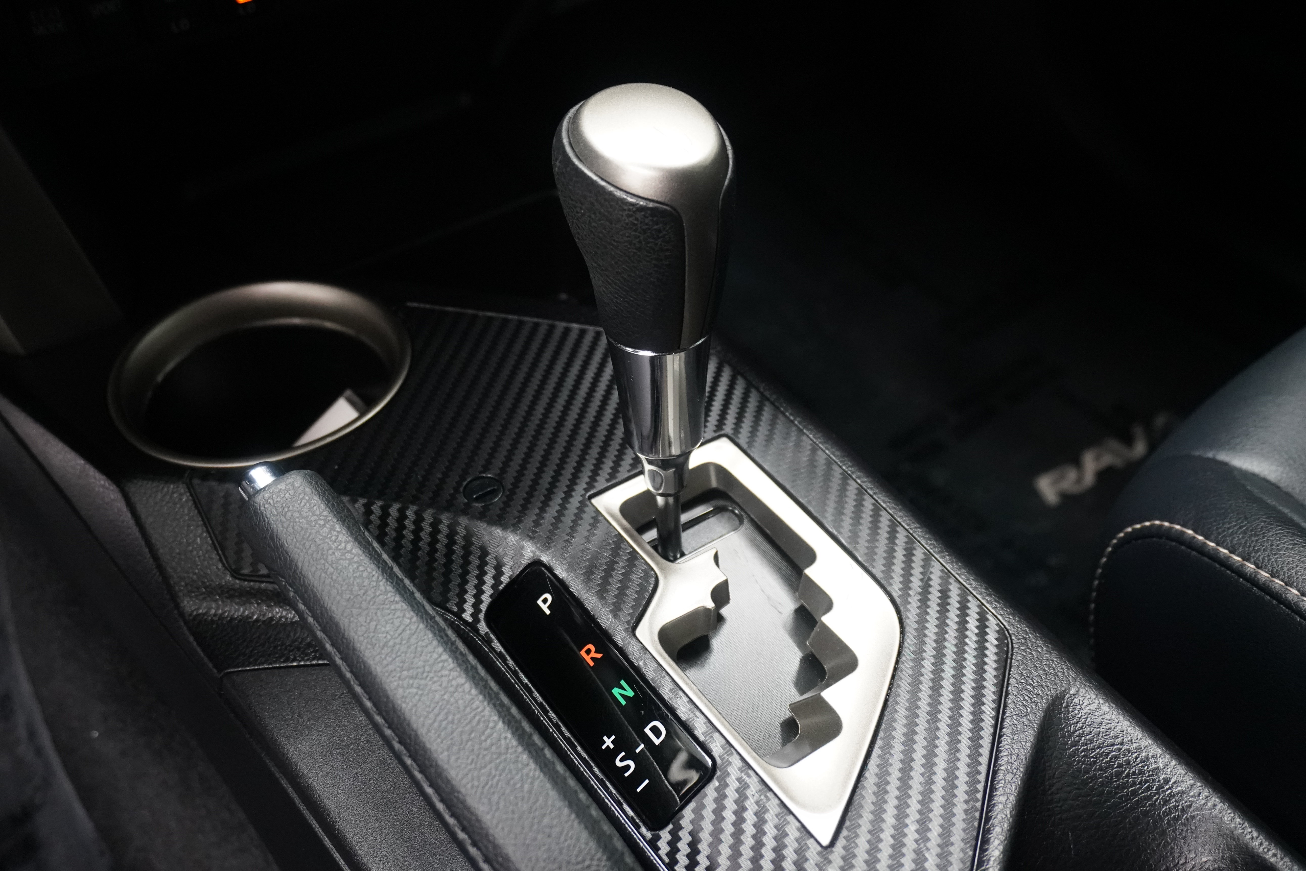 Used 2013 Toyota RAV4 Limited FWD image 23