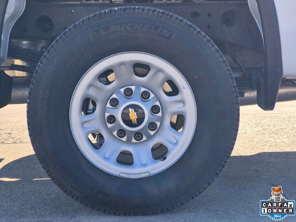 Used 2025 Chevrolet Silverado 2500 W/T w/ WT Convenience Package AWD/4WD image 24