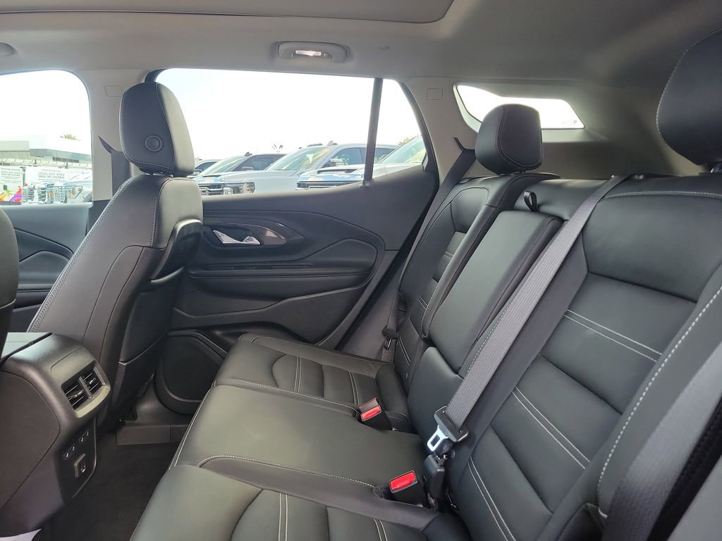 Certified 2023 GMC Terrain Denali w/ Denali Premium Package image 15