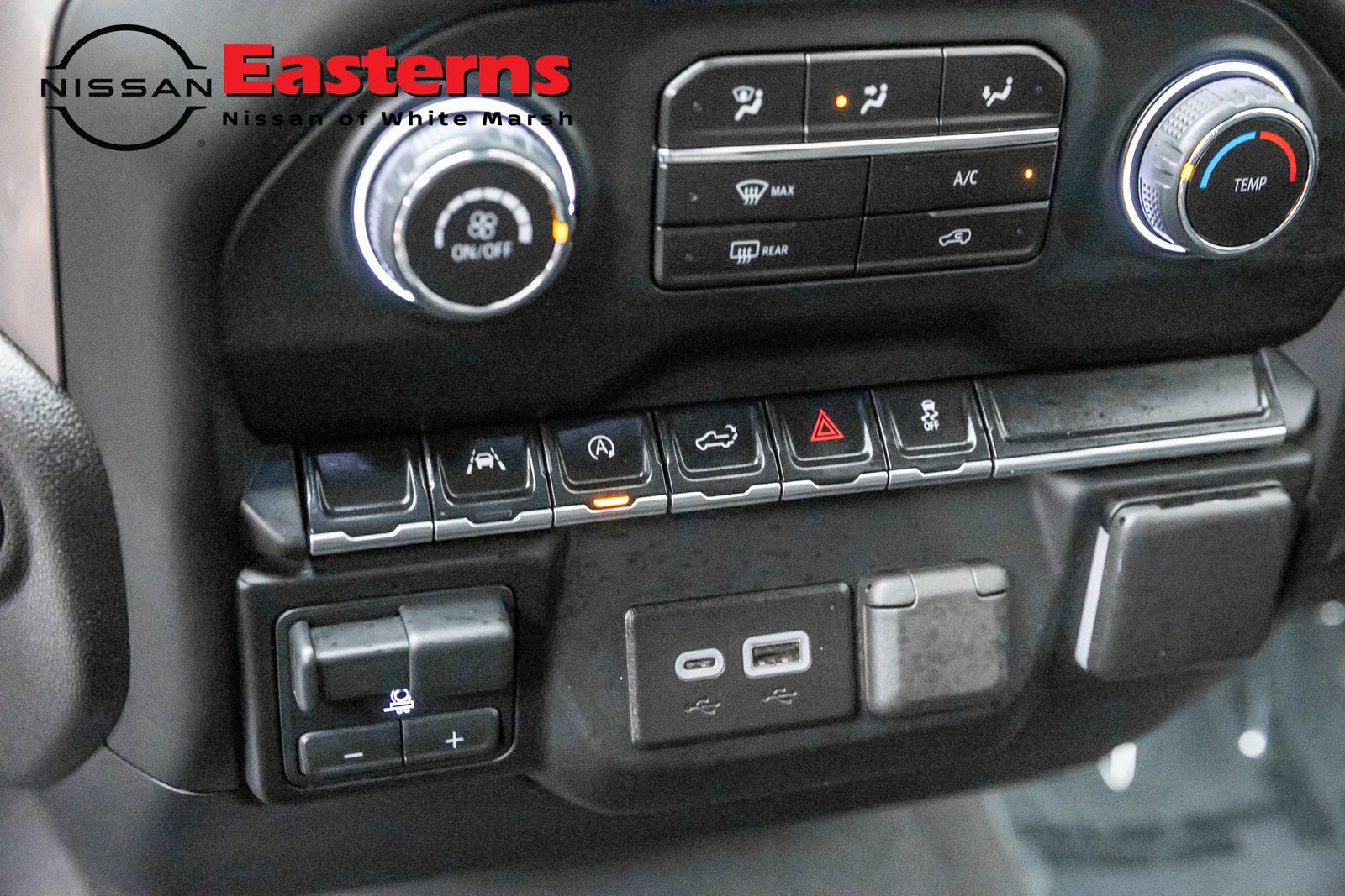 Used 2024 Chevrolet Silverado 1500 Custom AWD/4WD image 19