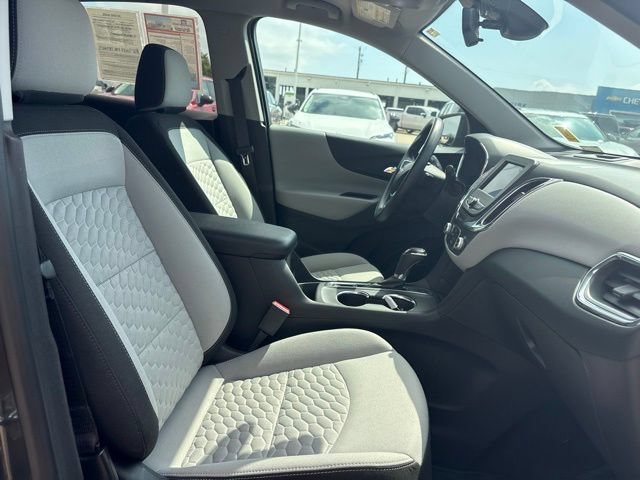 Used 2020 Chevrolet Equinox LS w/ LS Convenience Package AWD/4WD image 42