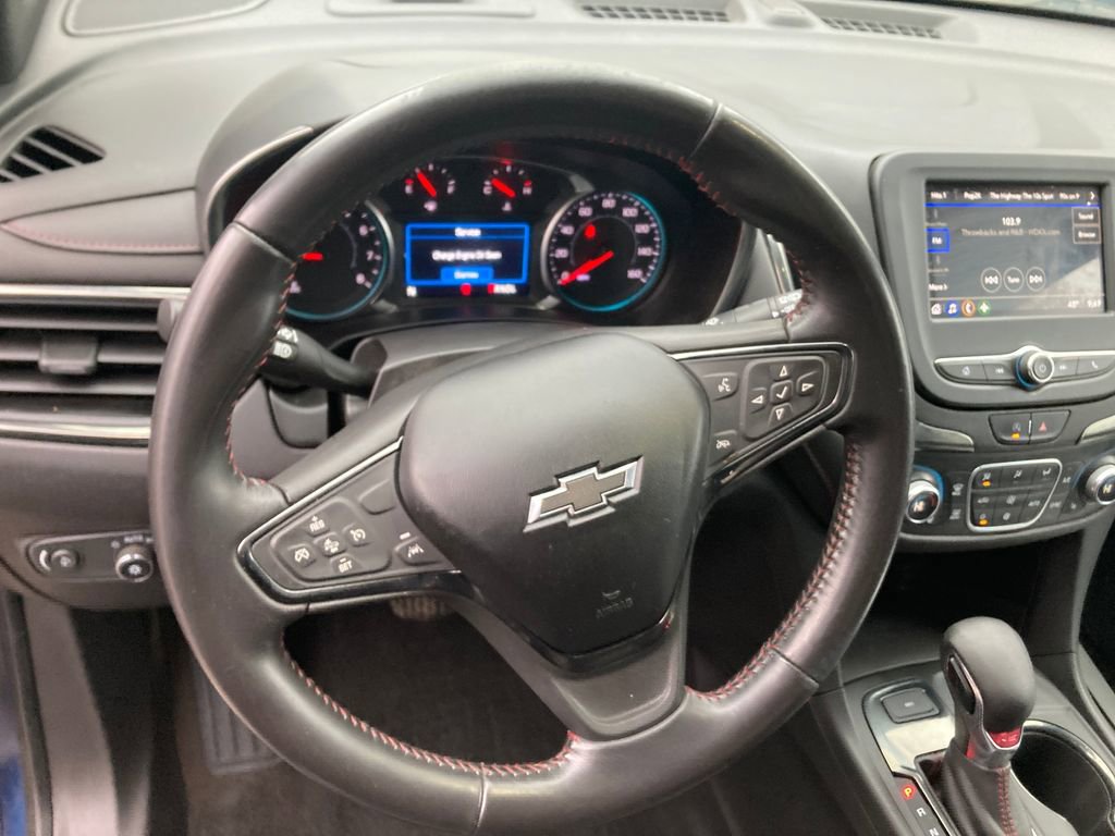 Used 2022 Chevrolet Equinox RS image 18