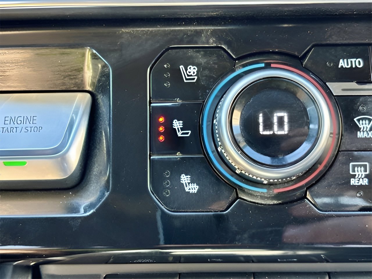 Used 2024 GMC Sierra 2500 Denali w/ Technology Package image 22