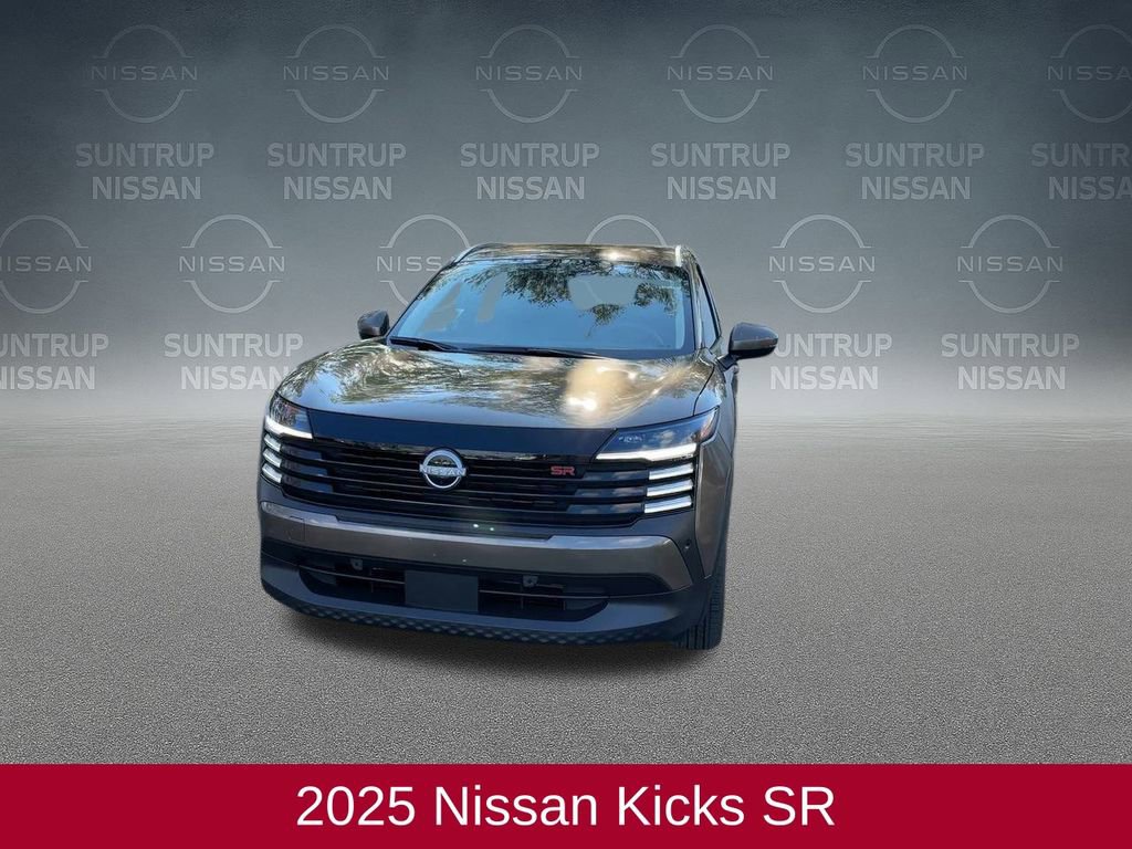Certified 2025 Nissan Kicks SR image 3