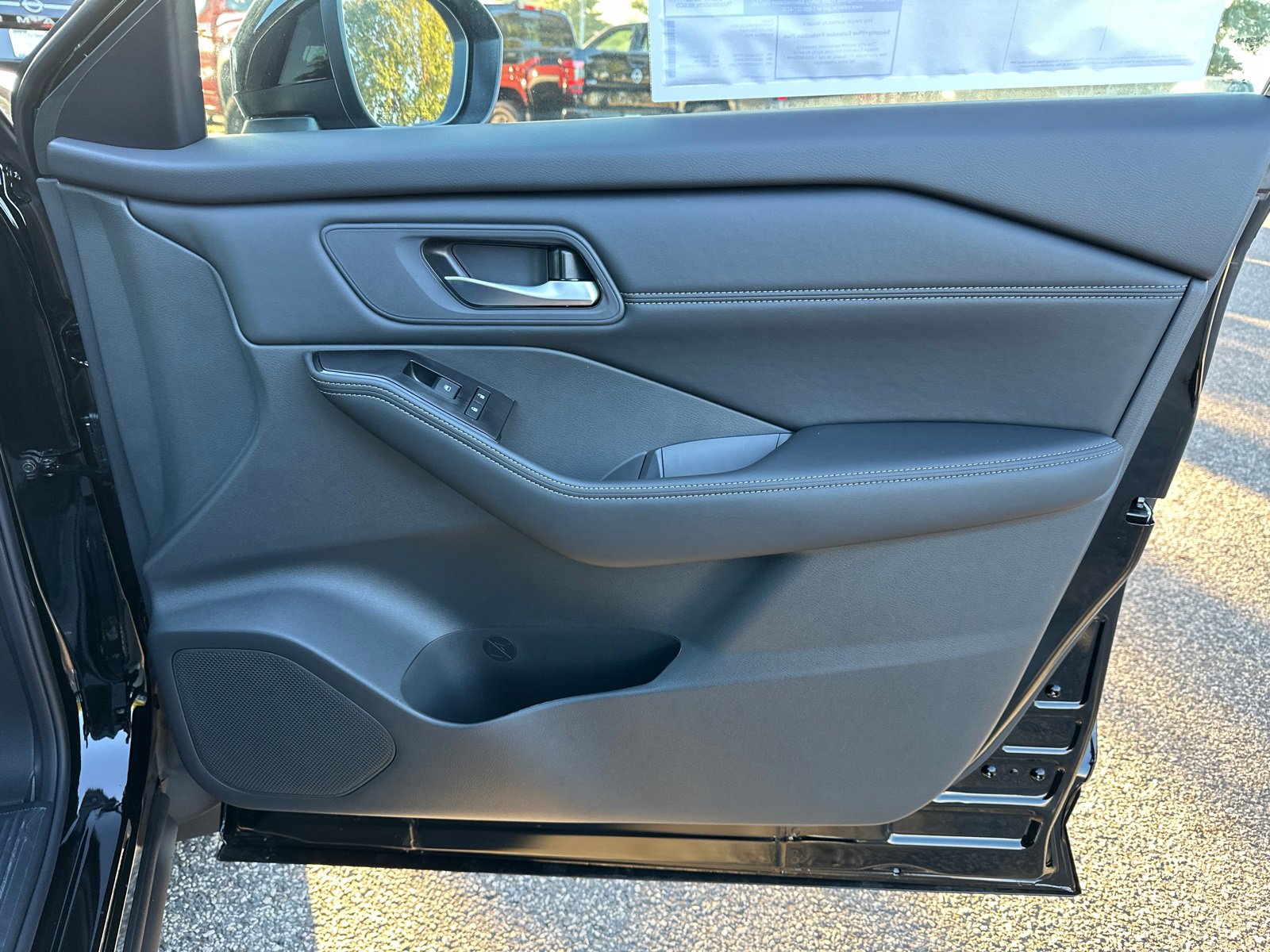 New 2026 Nissan Rogue SV w/ SV Premium Package image 14