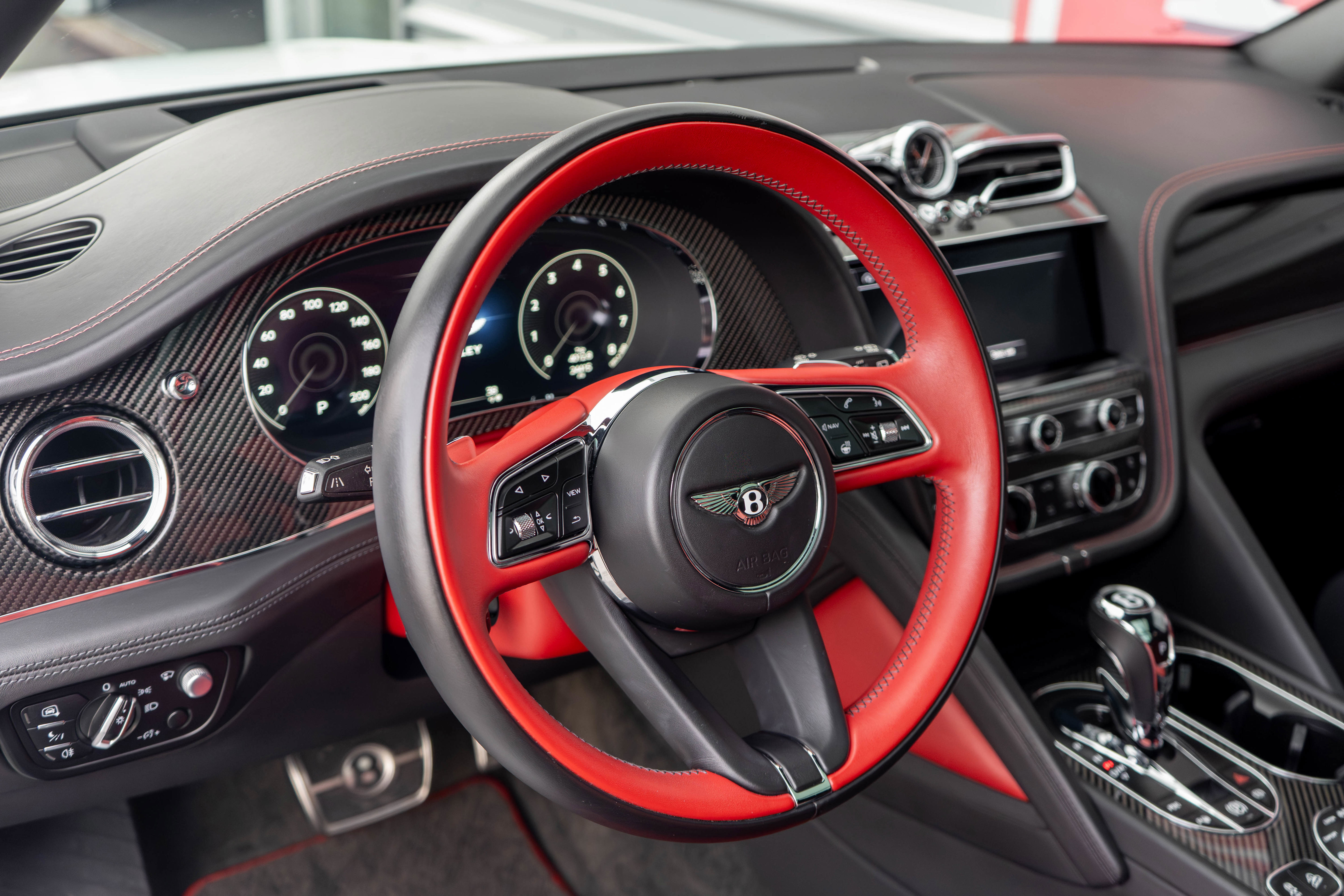 Used 2021 Bentley Bentayga Speed image 12