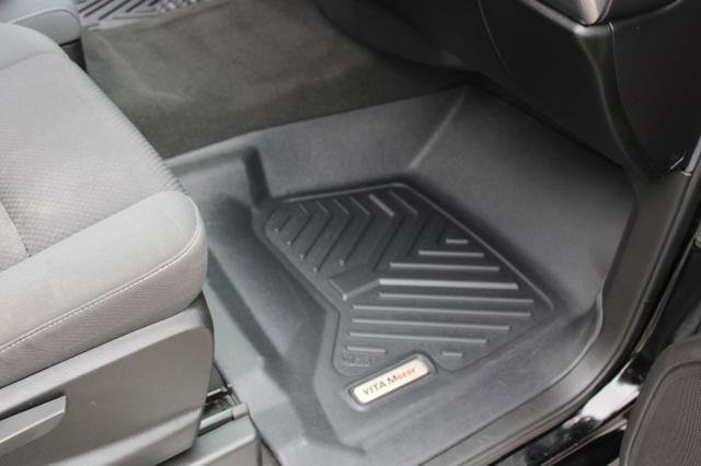 Used 2018 Chevrolet Silverado 1500 LT w/ All Star Edition image 24