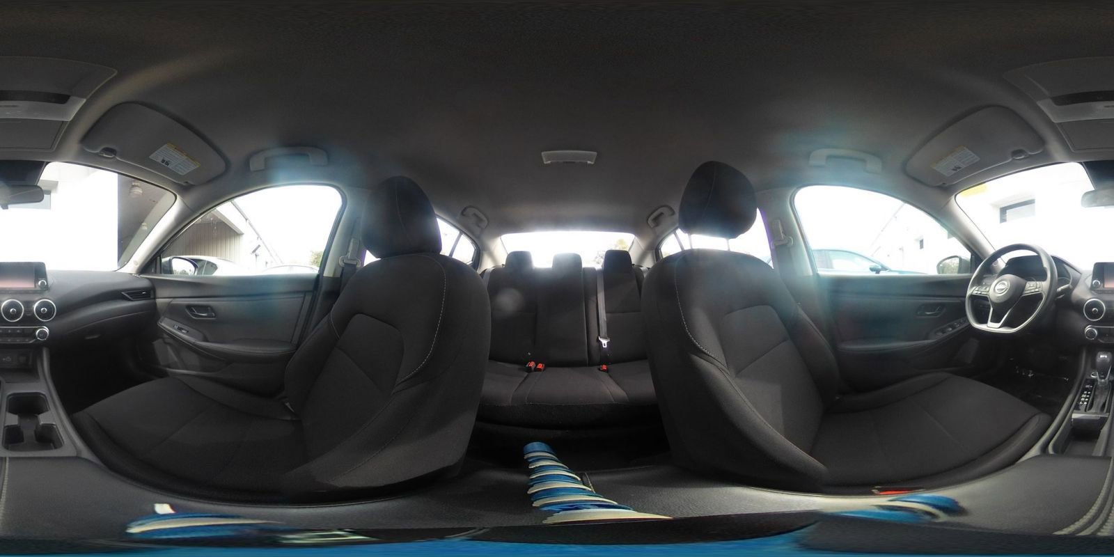 Used 2025 Nissan Sentra S image 40