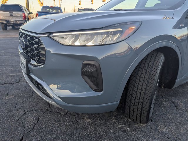 Certified 2024 Ford Escape ST-Line w/ Tech Pack #1 image 5