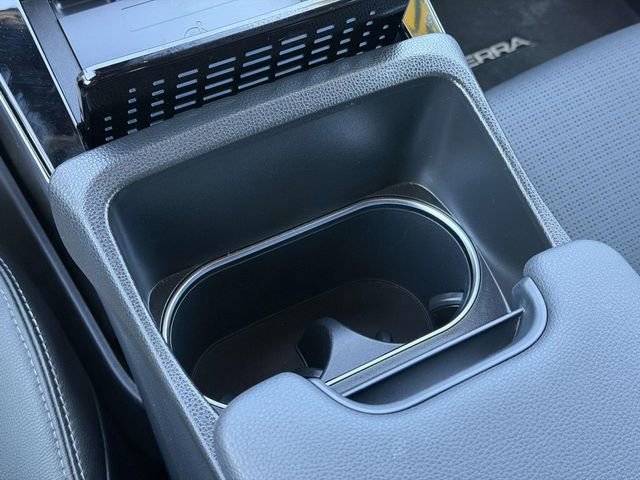 Used 2023 Subaru Solterra AWD image 15