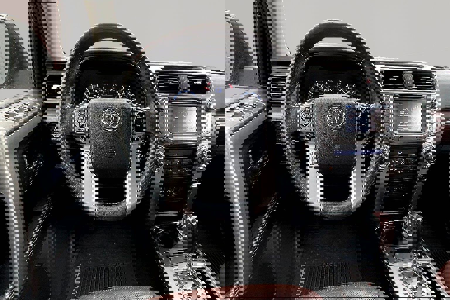 Used 2016 Toyota 4Runner Limited image 9