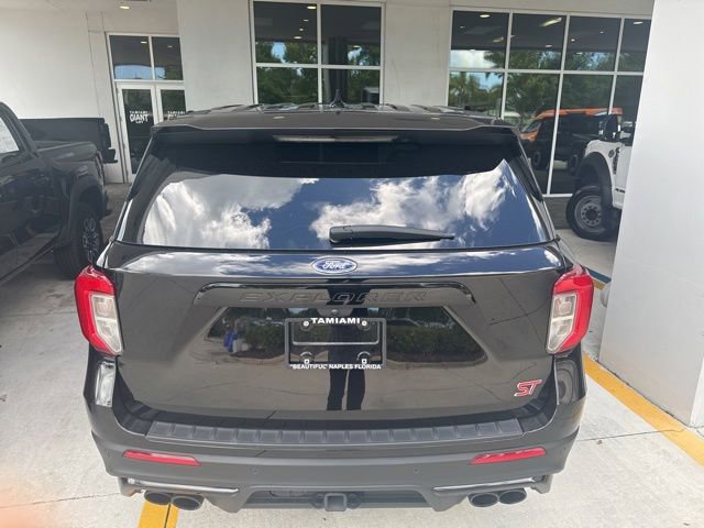 Used 2022 Ford Explorer ST w/ Equipment Group 401A AWD/4WD image 12