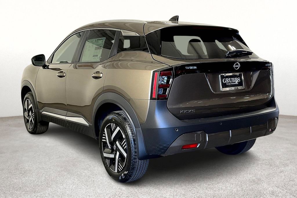 New 2026 Nissan Kicks SV w/ SV Premium Package image 6