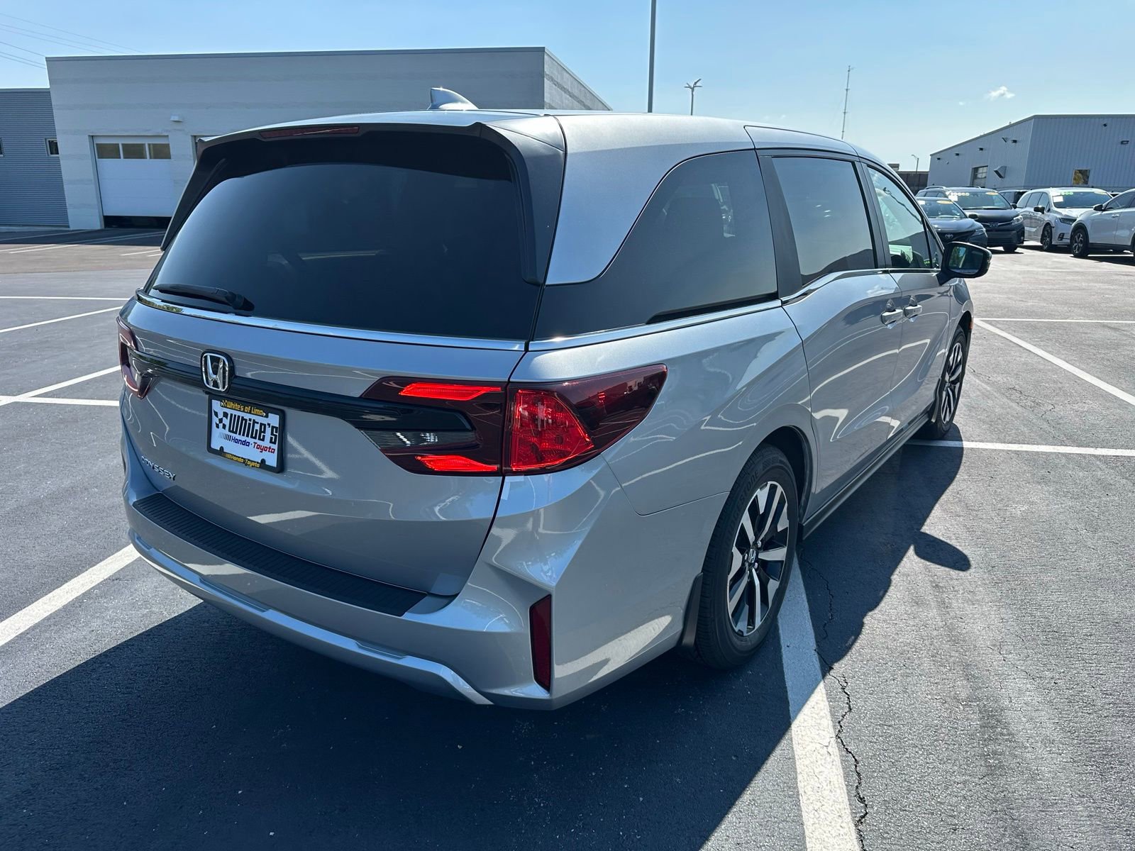 New 2026 Honda Odyssey EX-L image 5