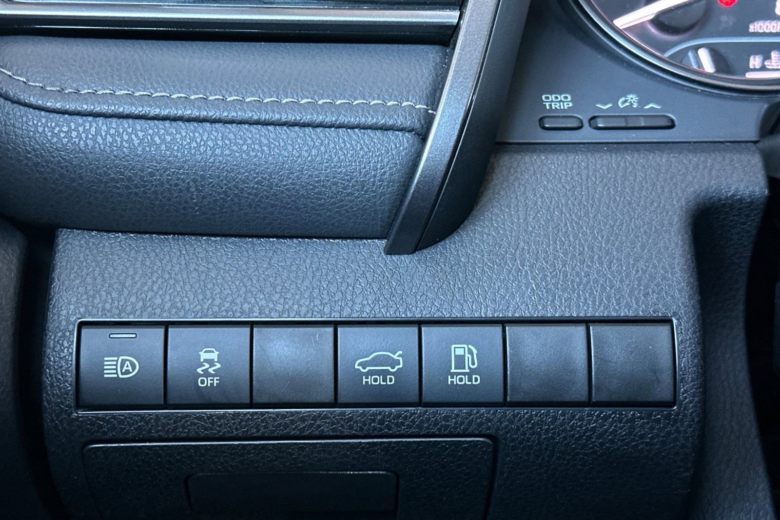 Certified 2024 Toyota Camry SE image 30