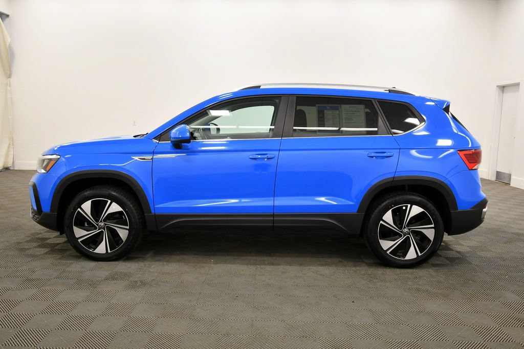Used 2023 Volkswagen Taos SE AWD/4WD image 4