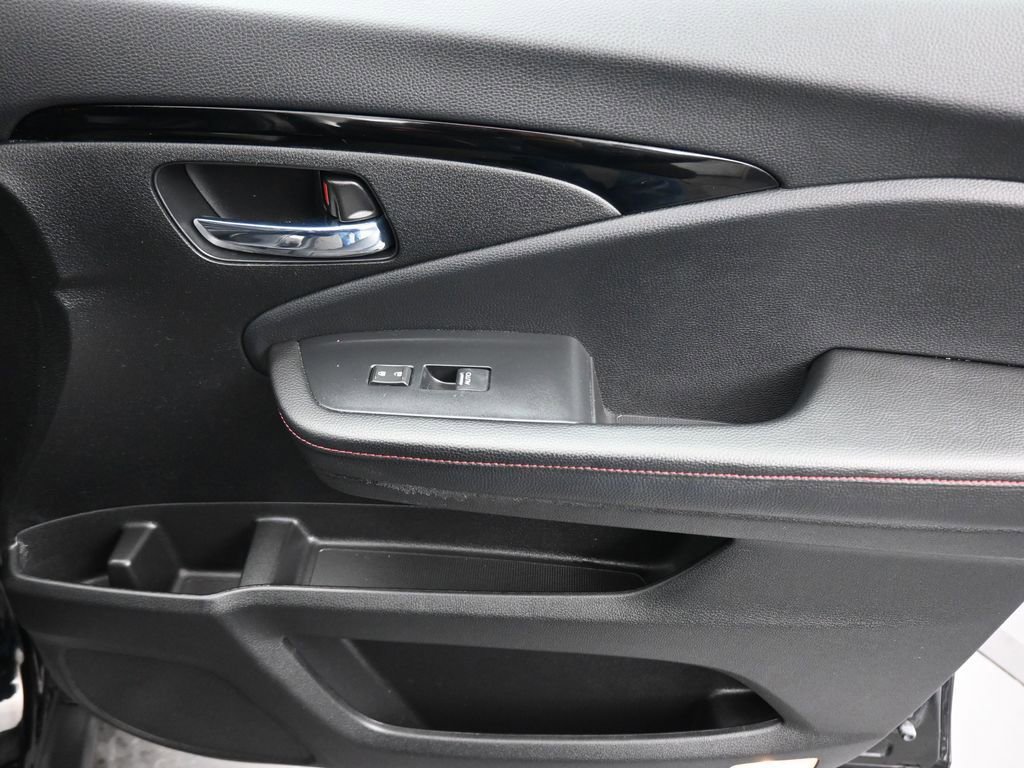 Used 2021 Honda Ridgeline Black Edition image 43