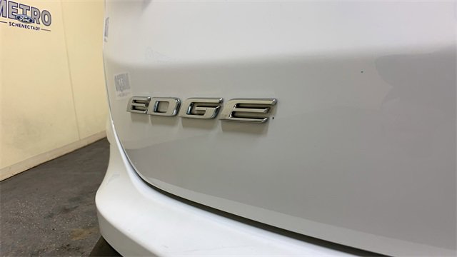 Certified 2020 Ford Edge SEL w/ Convenience Package image 18