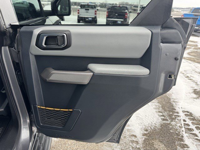 Used 2023 Ford Bronco Badlands image 29