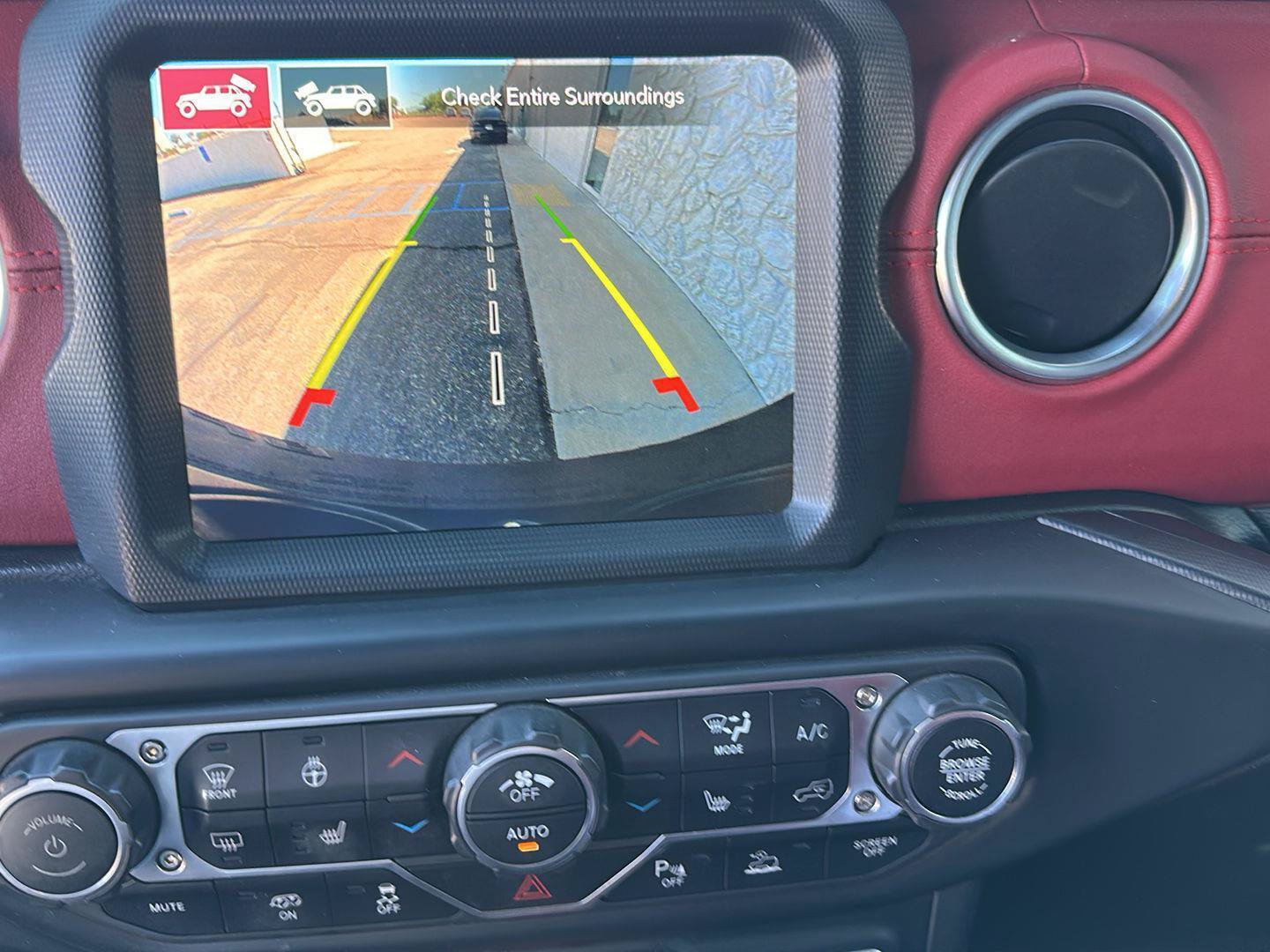Used 2023 Jeep Wrangler Unlimited Rubicon 392 AWD/4WD image 40