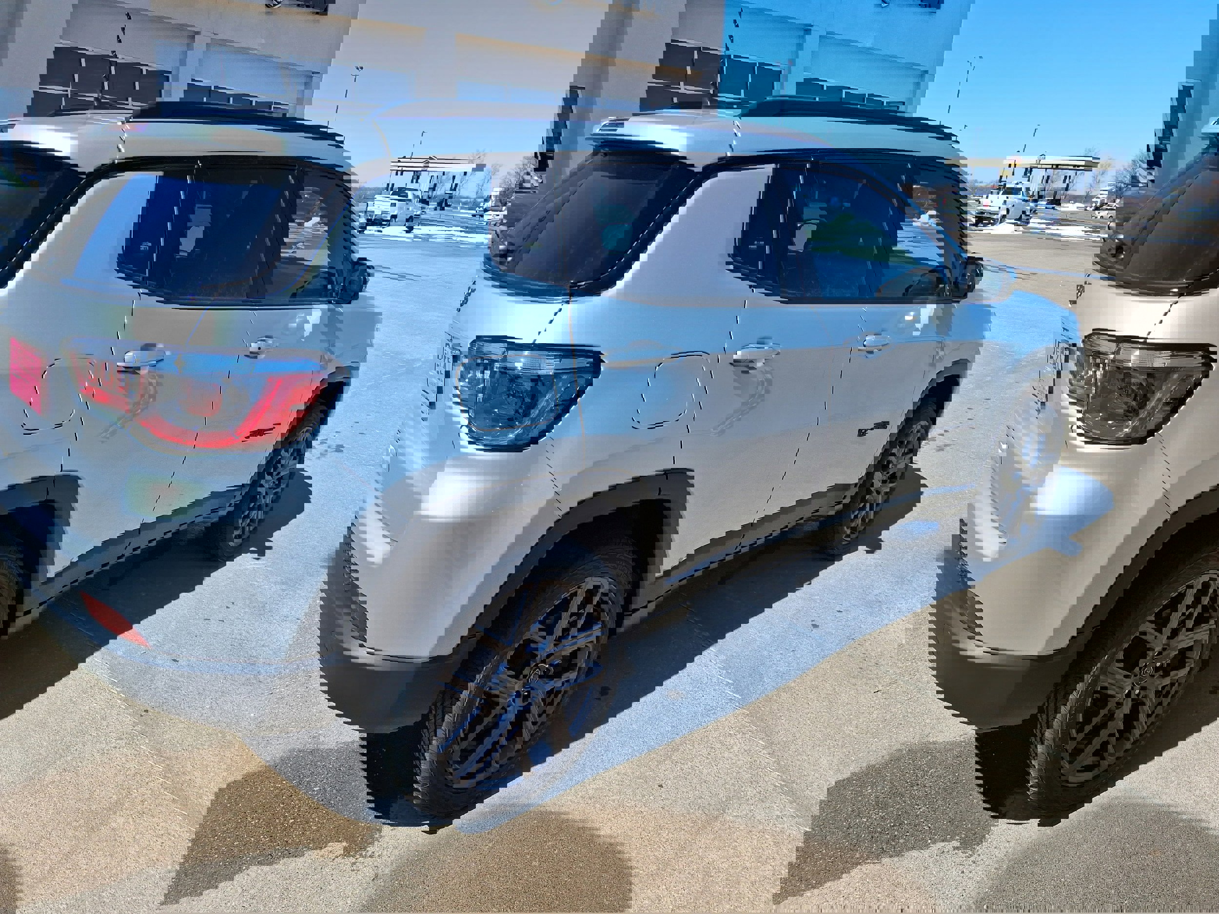 New 2026 Jeep Compass Latitude image 6