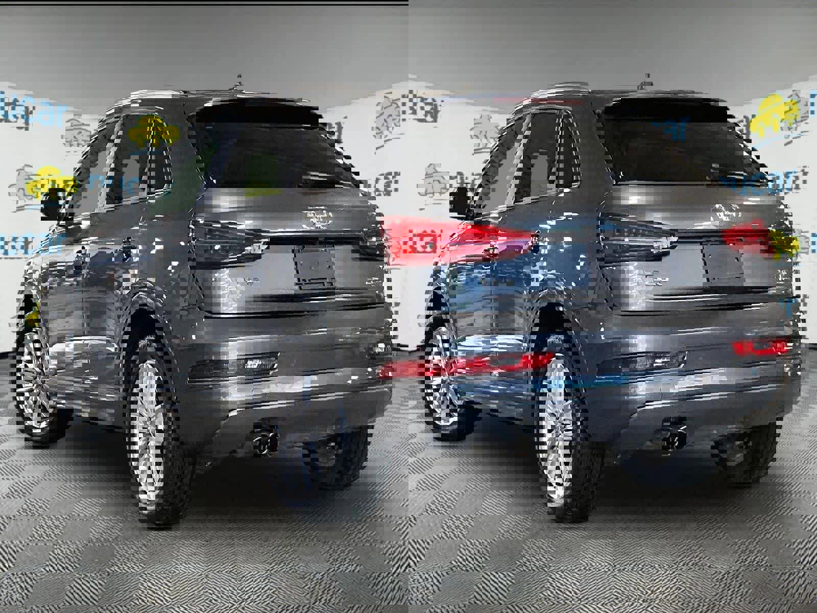 Used 2018 Audi Q3 2.0T Premium image 4