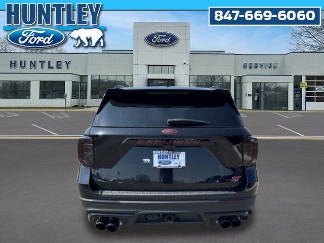 Used 2023 Ford Explorer ST w/ Technology Package AWD/4WD image 5