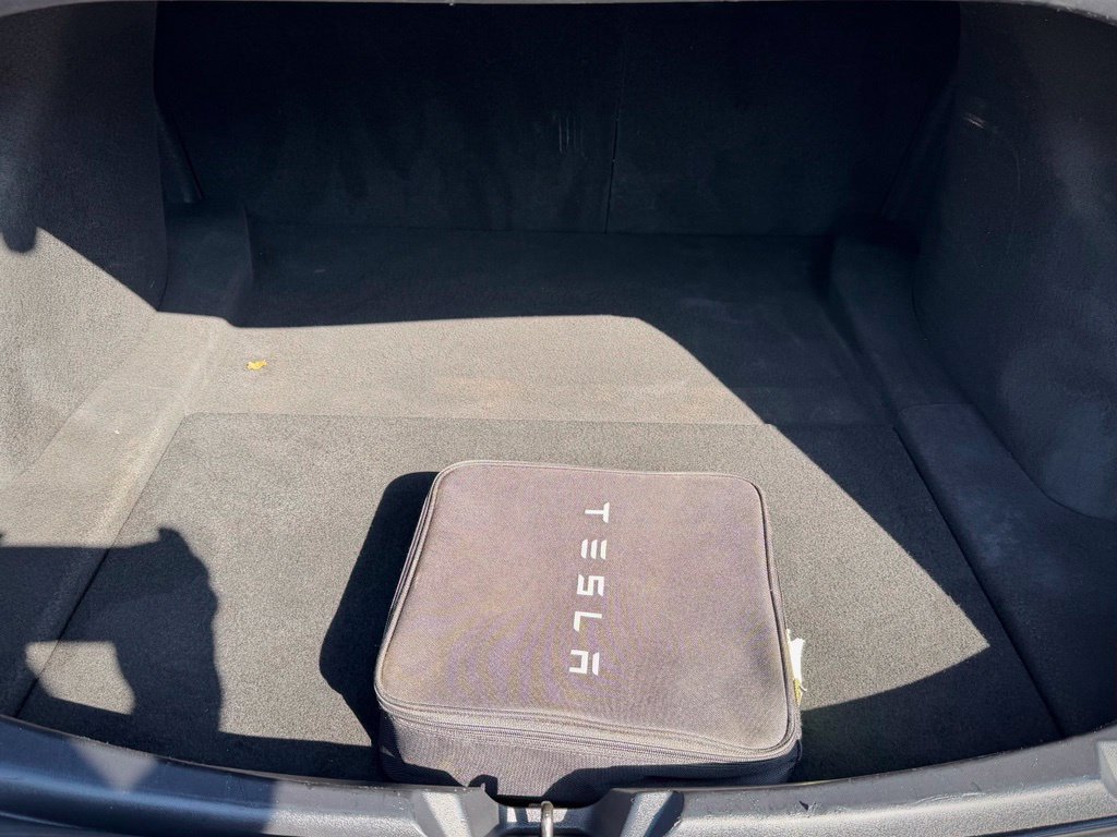 Used 2022 Tesla Model 3 Performance AWD/4WD image 19