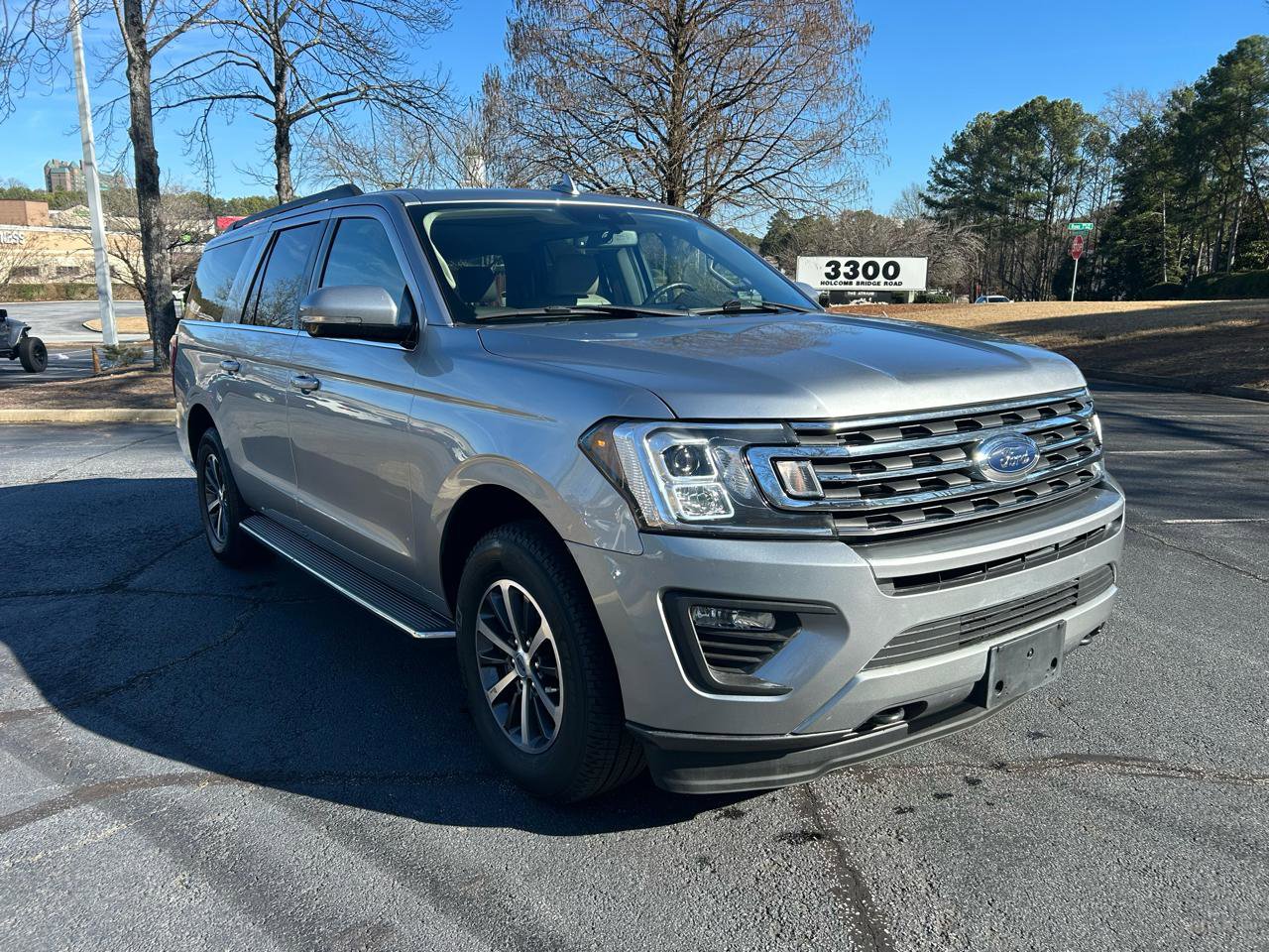 Used 2021 Ford Expedition Max XLT image 7