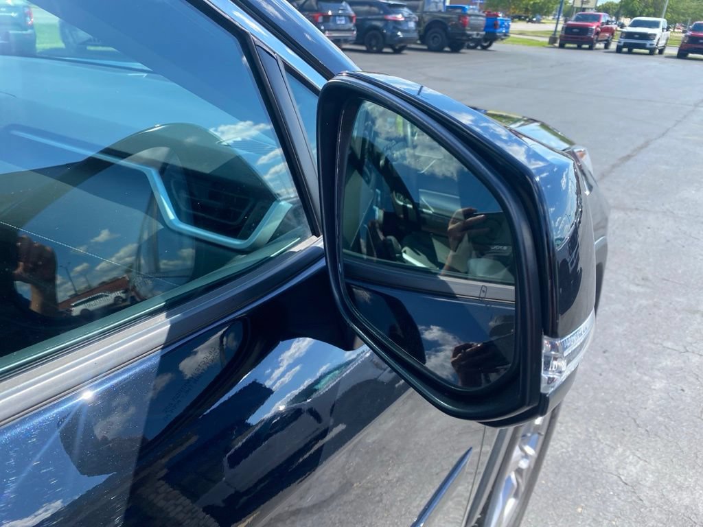 Used 2022 Toyota RAV4 XLE w/ Convenience Package AWD/4WD image 13