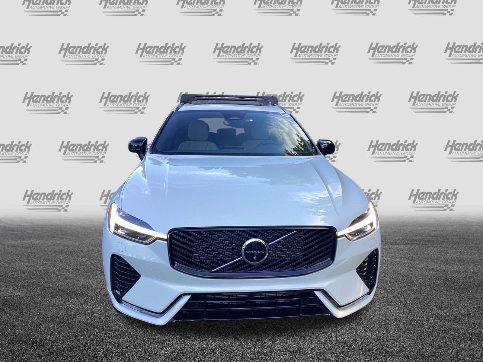 New 2026 Volvo XC60 B5 Plus w/ Protection Package Premier image 3