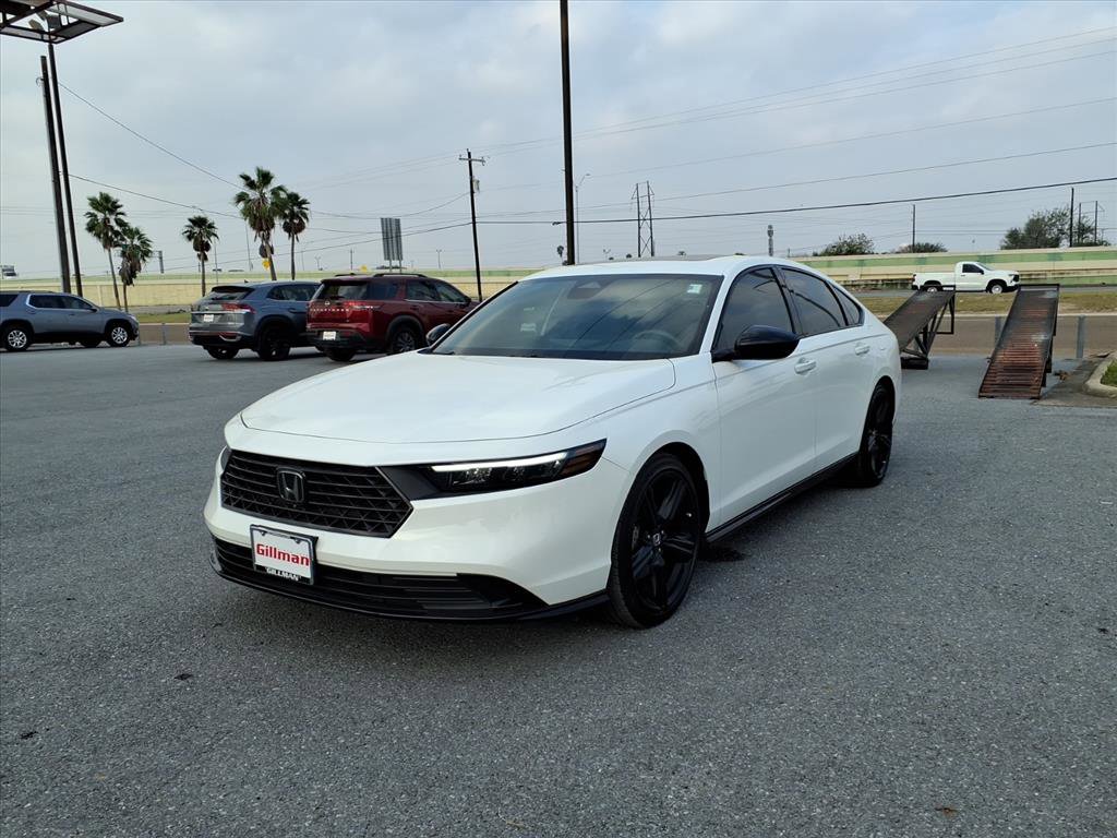 Used 2024 Honda Accord Sport image 4