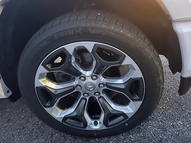 Used 2020 RAM 1500 Limited AWD/4WD image 3