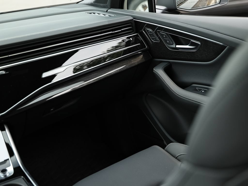 New 2026 Audi Q7 3.0T Prestige AWD/4WD image 31