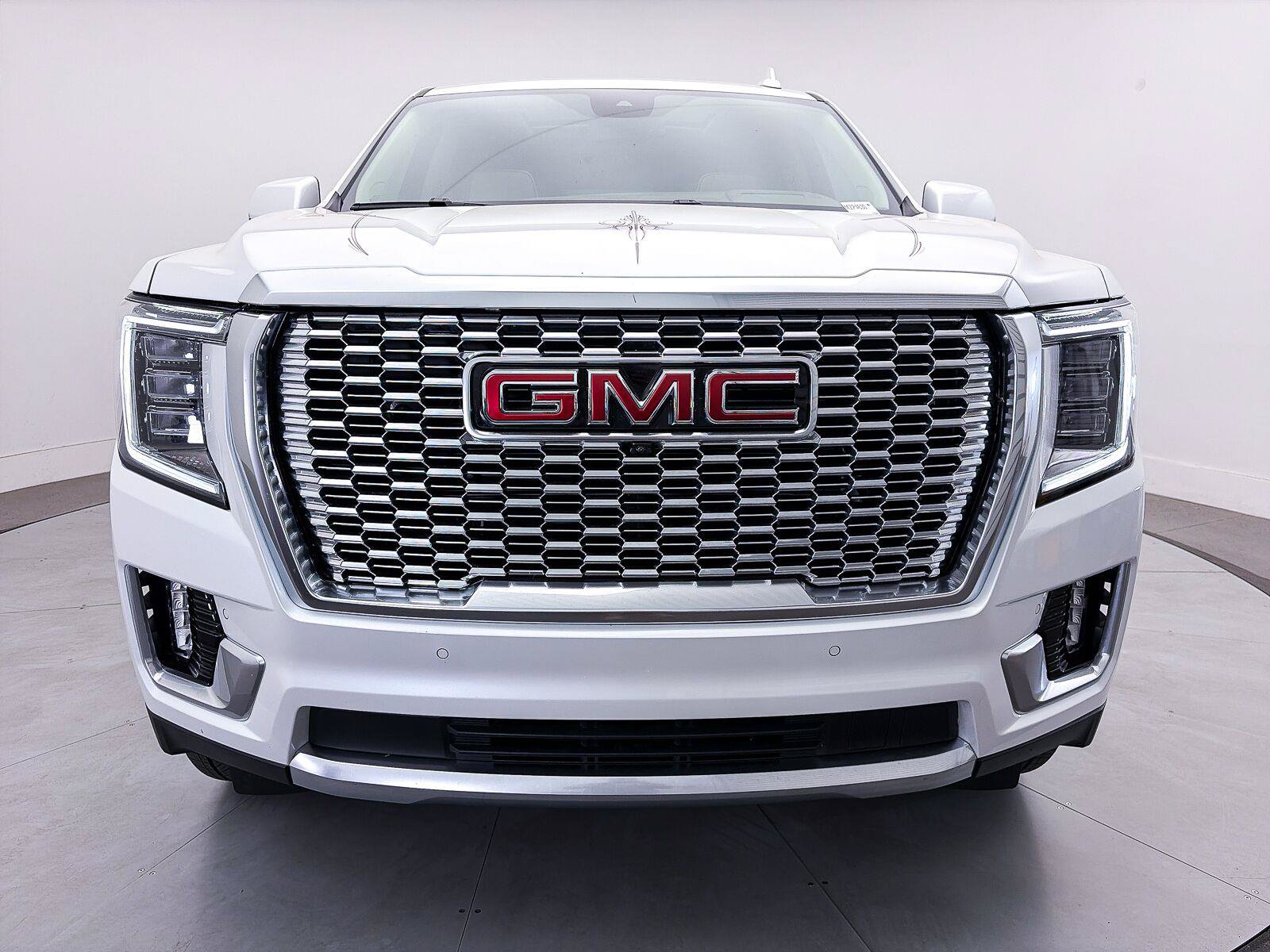 Used 2024 GMC Yukon Denali w/ Max Trailering Package AWD/4WD image 15