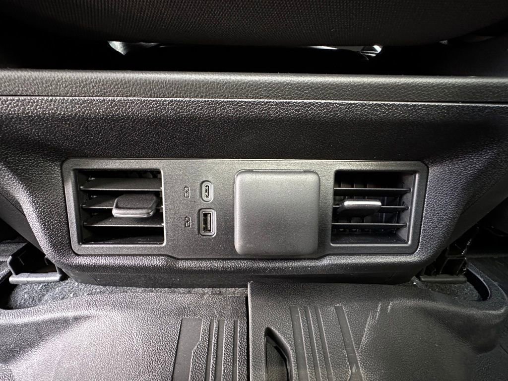 New 2026 GMC Sierra 1500 Elevation w/ Elevation Select Package AWD/4WD image 19