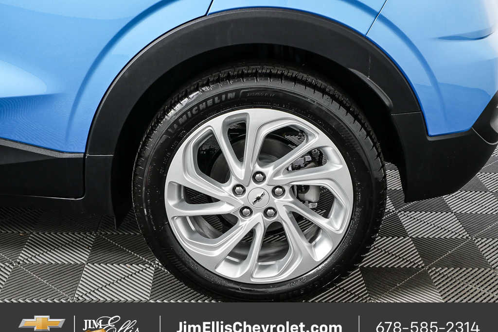 New 2027 Chevrolet Bolt LT w/ Comfort Package image 35