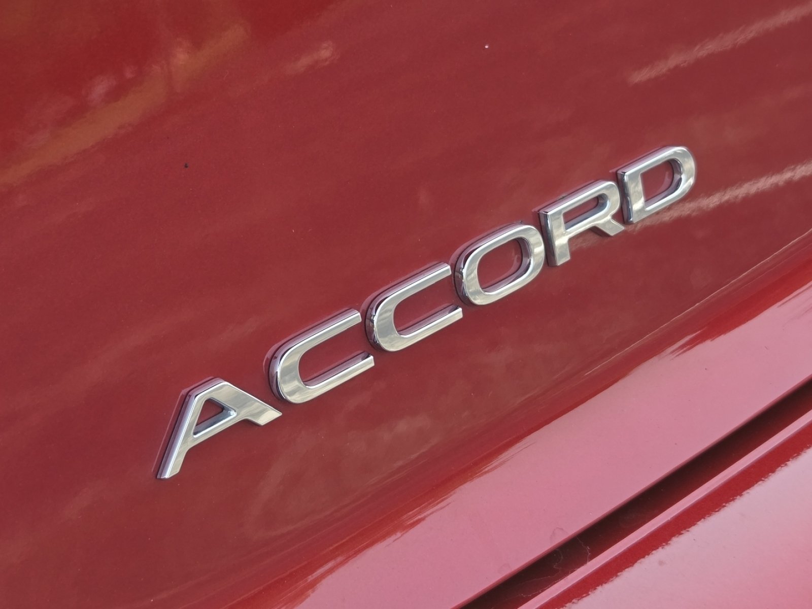 Certified 2025 Honda Accord SE image 15