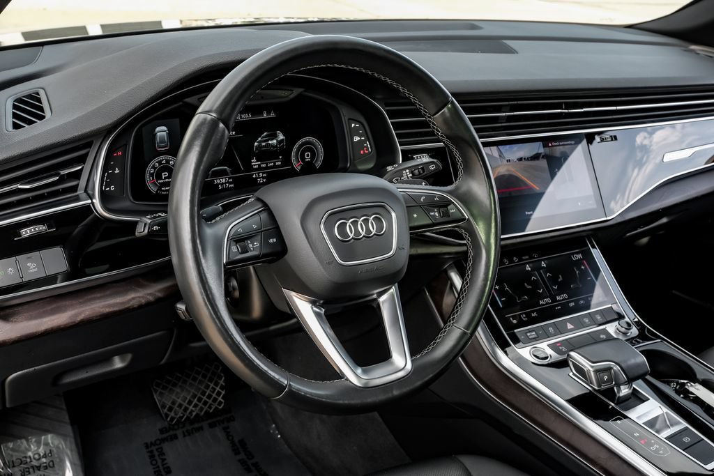 Used 2022 Audi Q8 Premium Plus AWD/4WD image 13